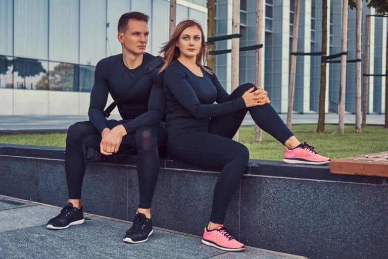What to Wear to the Gym: Essential Outfits for Men & Women